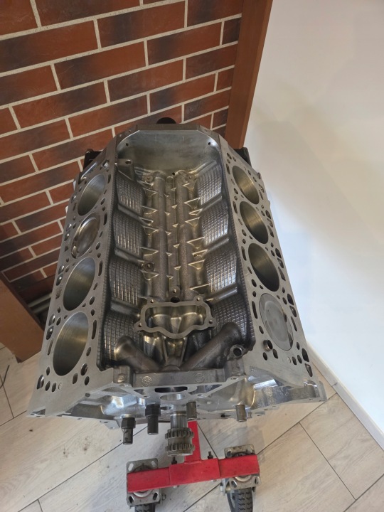 BAS MOTEUR BMW 4.4 N63B44