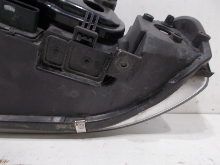 AUDI A3 I 8L LIFT 99-03 PHARE AVANT DROITE I GAUCHE HELLA ORIGINE EUROPE