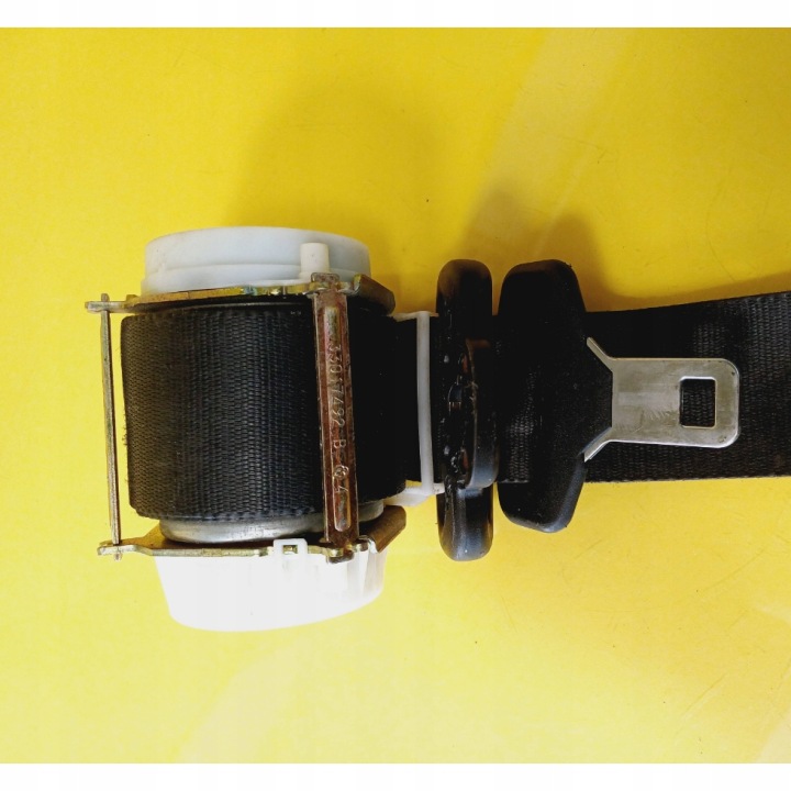 CEINTURES DE SÉCURITÉ DROIT AVANT FORD FOCUS D5 040673 NR865