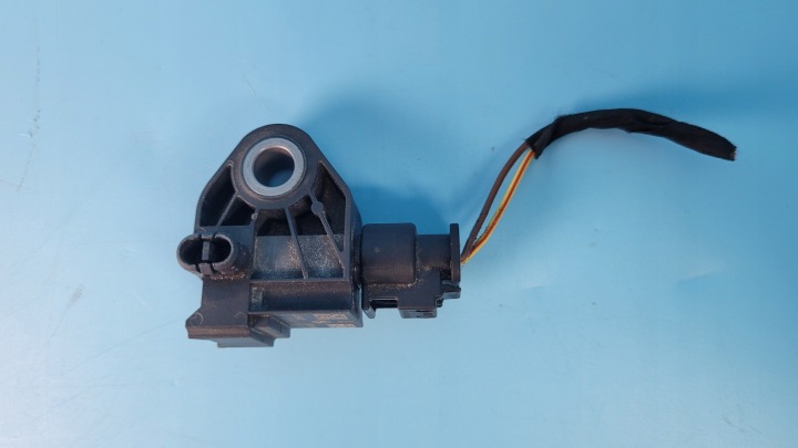 BMW 2' F74 223 XDRIVE 25R CAPTEUR COUP AIRBAG 9496816