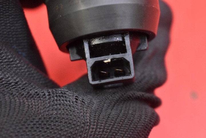 INJECTEUR INJECTEUR DE POMPE 038130073AJ 0414720037 VW PASSAT B5 1.9 TDI 101 KM 00-05