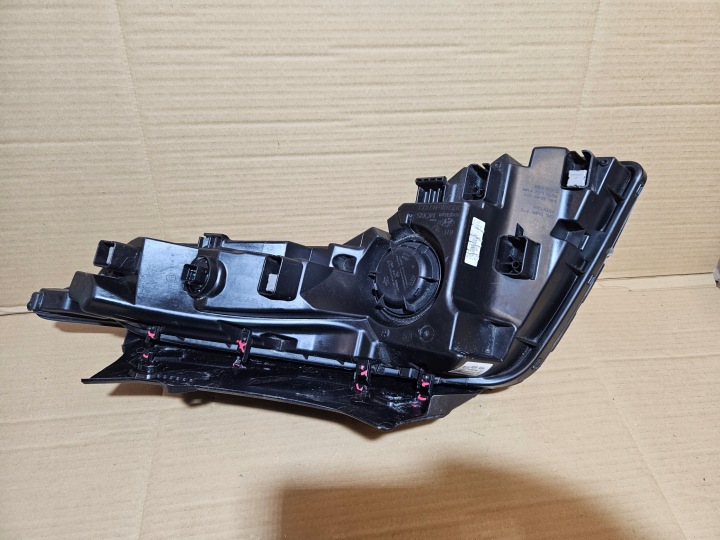 HYUNDAI TUCSON IV 20- PHARE DROITE COMPLET LED 92208-N7000