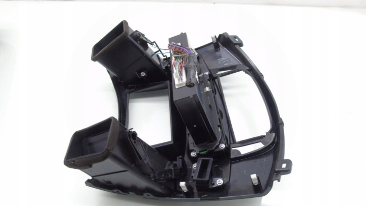 PANNEAU CLIMATISATION CONDUIT D'AIR MITSUBISHI GRANDIS 7820A207