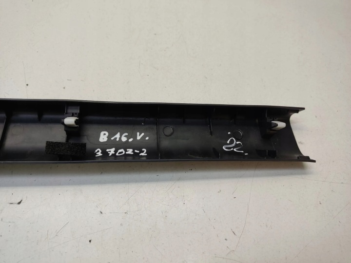 NISSAN 370Z 2009 ÉLÉMENT GARNITURE DE PORTE COUVERCLES DE COFFRE 909001EA0A