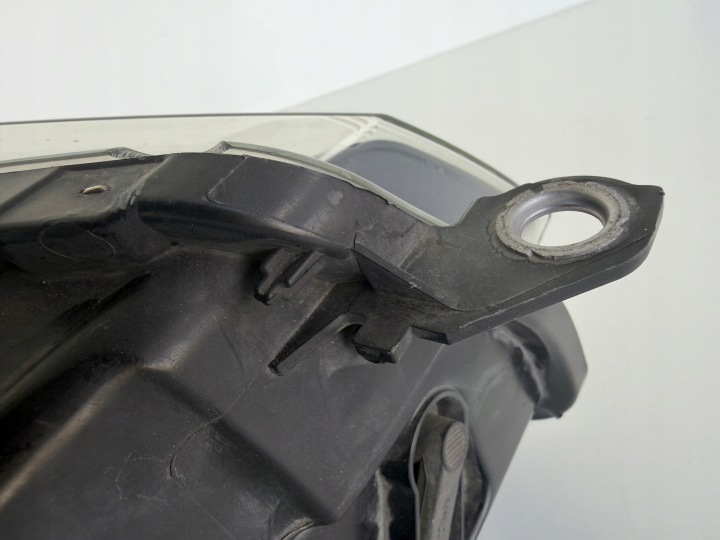 VW GOLF 6 PHARE GAUCHE AVANT