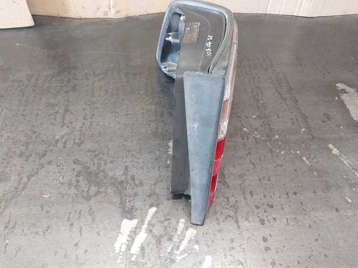 PHARE ARRIÈRE DROITE MERCEDES-BENZ E W124 163024