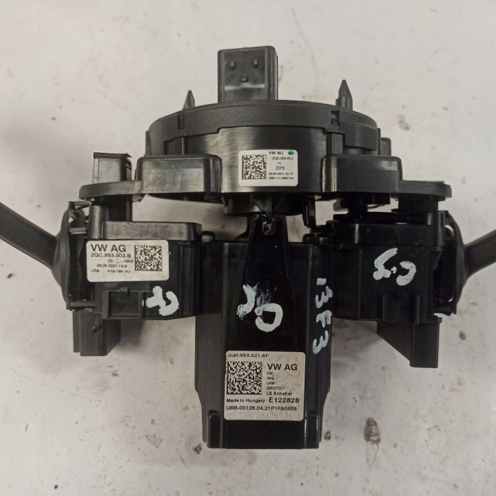 SKODA FABIA III MANETTES COMMUTATEUR COMPOSITE 2Q0953502B