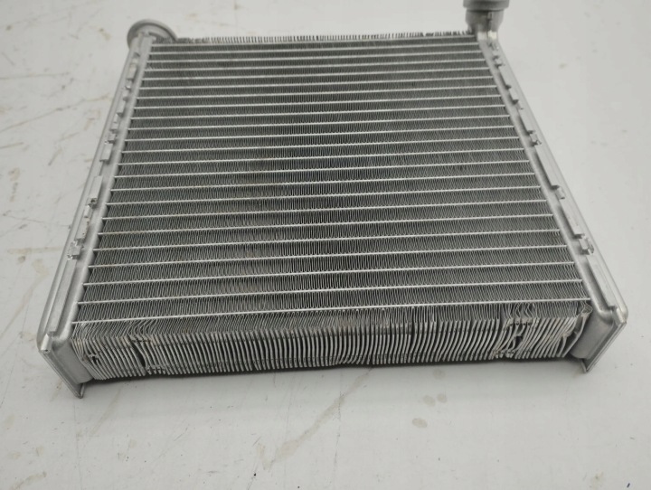 SEAT LEON IV 2021 RADIATEUR RÉCHAUFFEURS