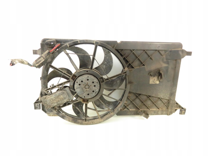 VENTILATEUR RADIATEUR FORD FOCUS C-MAX 1.6 TDCI 109 G8DA 3135103546