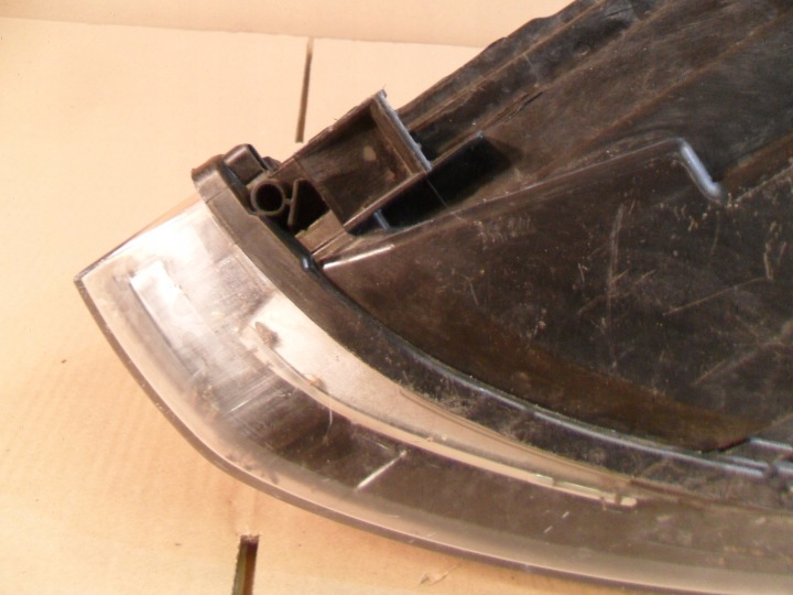 PHARE AVANT DROITE VW POLO 6C0 14-18RO 6C1941006