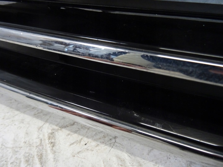 GRILLE CALANDRE AVANT AVANT VW PASSAT B8 3G0853653