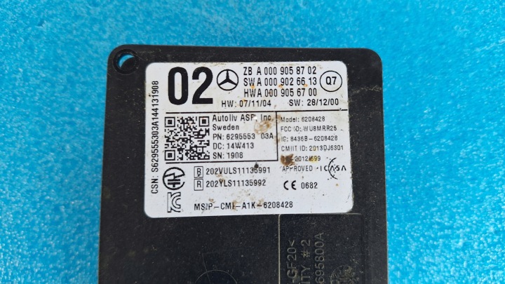 MERCEDES RADAR DISTRONIC A0009058702 Q7