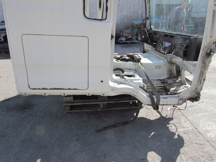 MAN TGL TGM TGA 07-18 WASKA CABINE SYPIALNIA CARROSSERIE CHÂSSIS QUART SL