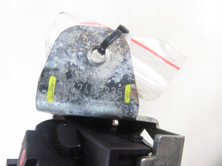 SERRURE COUVERCLES DE COFFRE MERCEDES S204 UNIVERSEL 2047400335