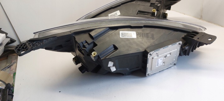 FORD FOCUS MK4 PHARE COMPLET LED GAUCHE DROITE ENSEMBLE