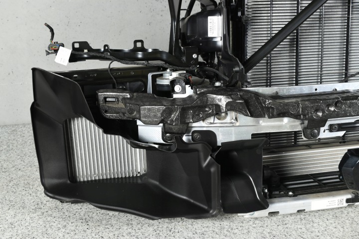 BMW X5M F95 X6M F96 LIFT LCI RENFORCEMENT AVANT PANNEAU AVANT RADIATEURS