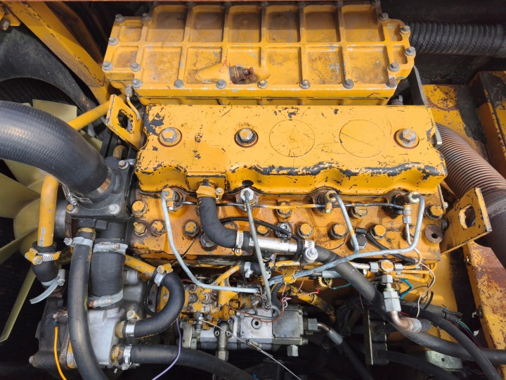 2000 CAT M315