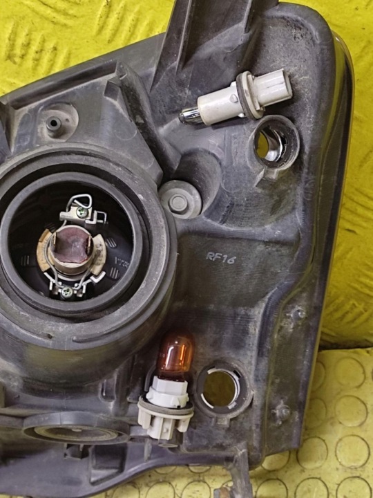 HONDA CIVIC VII PROJECTEUR PHARE DROIT AVANT 33100S5TG61