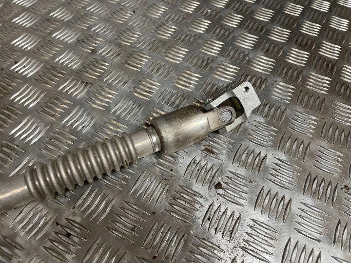 BMW I3 2015 JOINT ARBRE COLONNES DIRECTION 6864555