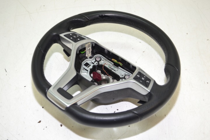 MERCEDES W212 W204 VOLANT COMPLÈTE CUIR A1724604203