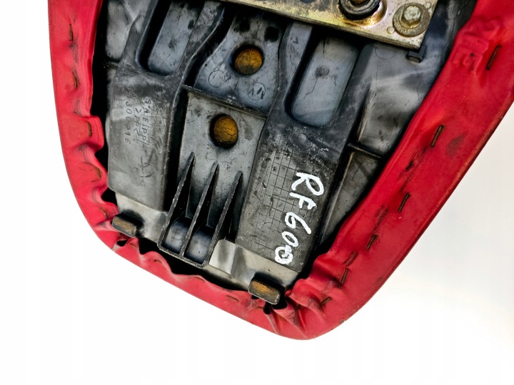SUZUKI RF 600 SIÈGE PASSAGER BANQUETTE ARRIÈRE SIÈGE