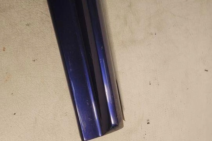 MOULURE AVANT DROITS PORTES LAND ROVER RANGE ROVER SPORT (L320)