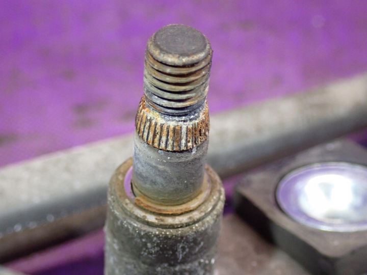 FORD FOCUS II MK2 UNIVERSEL MÉCANISME PETIT MOTEUR ESSUIE-GLACES 3397020850