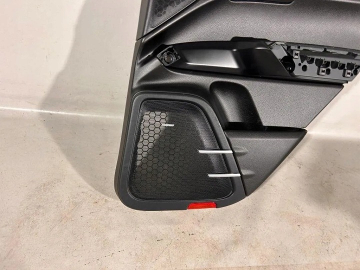 COLLECTEUR ARRIÈRE DROITS PORTES PORSCHE CAYENNE (92A) 7P5867212 3.0L 2016