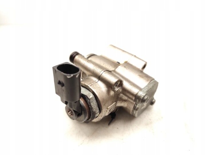 AUDI A5 POMPE INJECTION HAUTE PRESSION S5 QUATTRO ESSENCE 079127025G