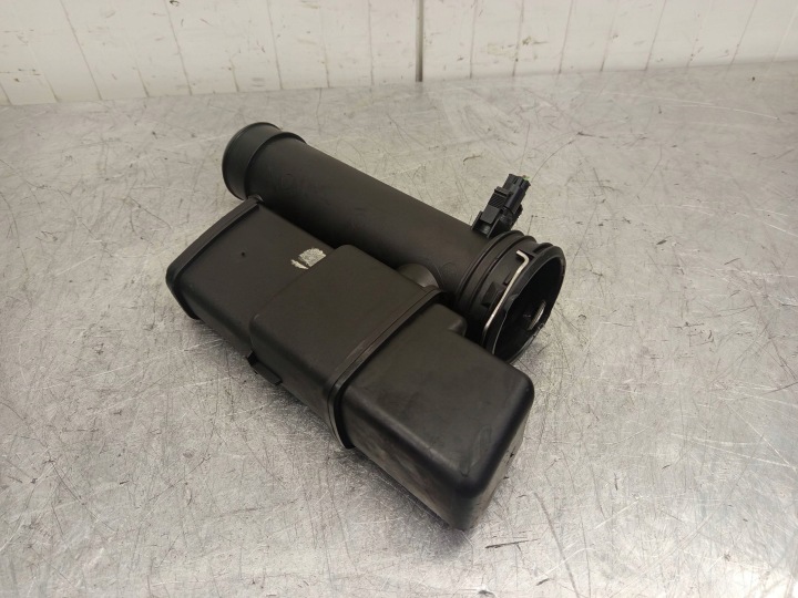 TUYAU TUYAU ÉCHANGEUR D'AIR DE SURALIMENTATION MERCEDES-BENZ C W204 2.2 CDI A2115280308