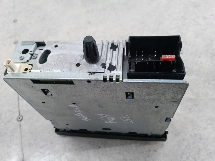 RADIO D'USINE CITROEN C5 III 9664513277 96645132ZD 7647196394 BLAUPUNKT