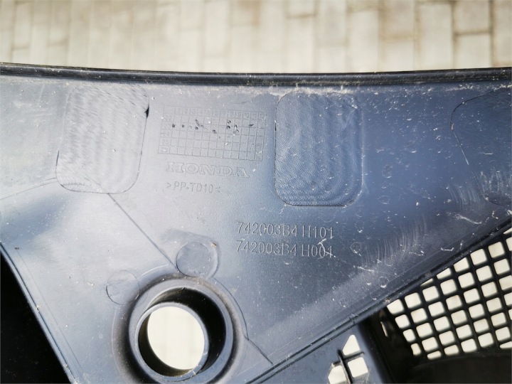 HONDA CR-V VI 6 23-26 DOUBLURE DE PASSAGE DE ROUE PLASTIQUE EUROPE 742003B4H101
