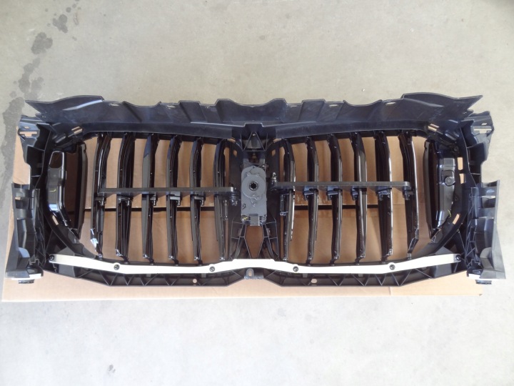 BMW X5 G05 JALOUSIE ADMISSION PAPILLON DES GAZ AIR SUPPORT GRILLE DE RADIATEUR 5A1A312