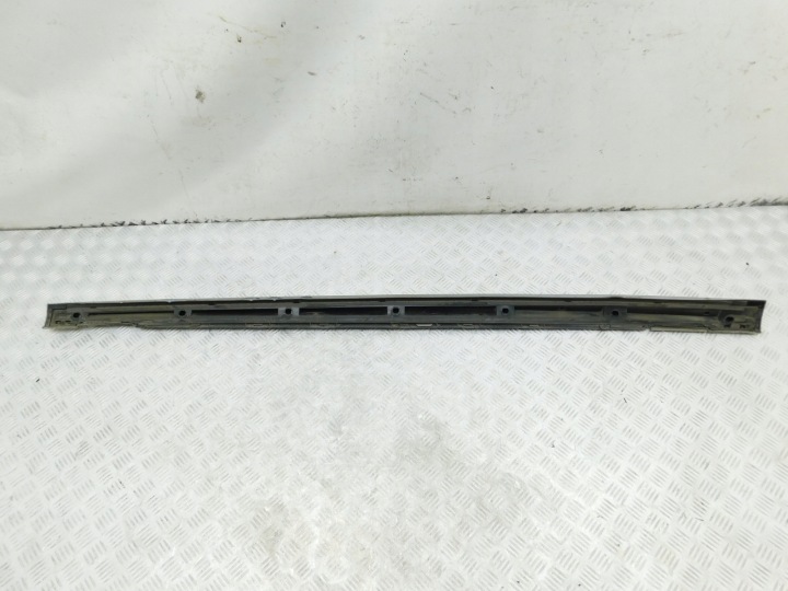 MOULURE SEUIL DROITE 8X0854536 AUDI A1 8X 8XA SPORTBACK 10-18 5D S-LINE