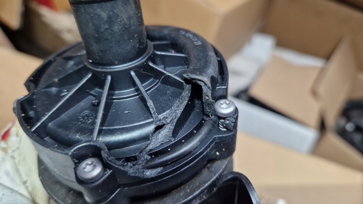 SUPPLÉMENTAIRE POMPE EAU POMPE 5Q0121591CK AUDI SEAT