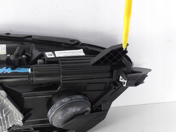 PHARE AVANT AVANT GAUCHE MASERATI MC GRANTURISMO M189 COMPLET LED