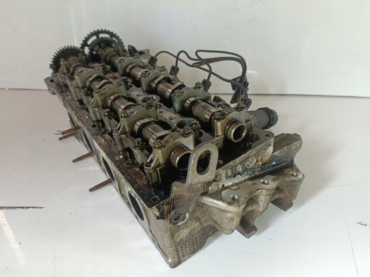 TOYOTA AVENSIS T27 2.0D CULASSE MOTEUR N47C20A 781260804