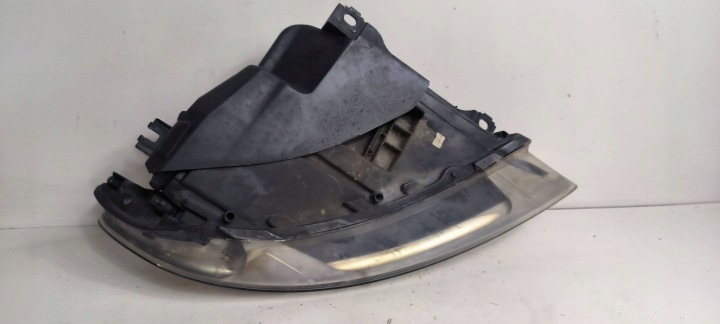 PHARE COMPLÈTE XÉNON AUDI Q7 GAUCHE AVANT 4L0941003A