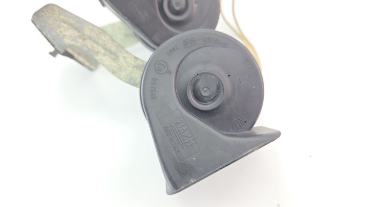CFD 296 OEM 9815870780 KLAXON DWUTONOWY ENSEMBLE PEUGEOT 508 II 2019 EUROPE