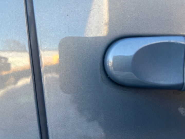 VW TOURAN I PORTES DROIT AVANT DROIT AVANT LA7X