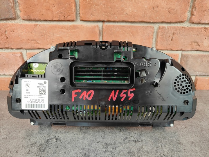 BMW 5 F10 F11 COMPTEUR TABLEAU DE BORD ESSENCE USA 9249343