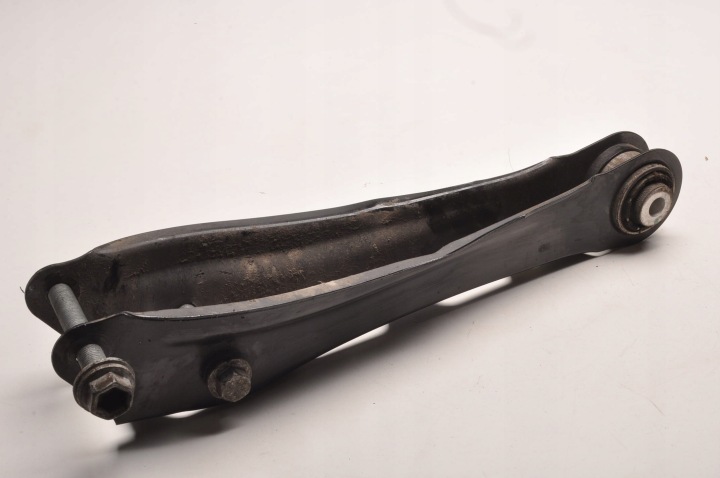 BMW IX3 G08 BRAS DE SUSPENSION GAUCHE DROIT ARRIÈRE ARRIÈRE 6871507