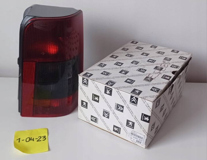 PHARE ARRIÈRE DROITE CITROEN BERLINGO PARTENAIRE