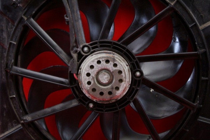 VENTILATEUR 16471481 OPEL MOKKA A 1.4 T 140 KM 12-15