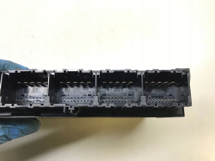 FORD MONDEO MK III 2002 MODULE CONTRÔLEUR CONFORT 1S7T15K600LD
