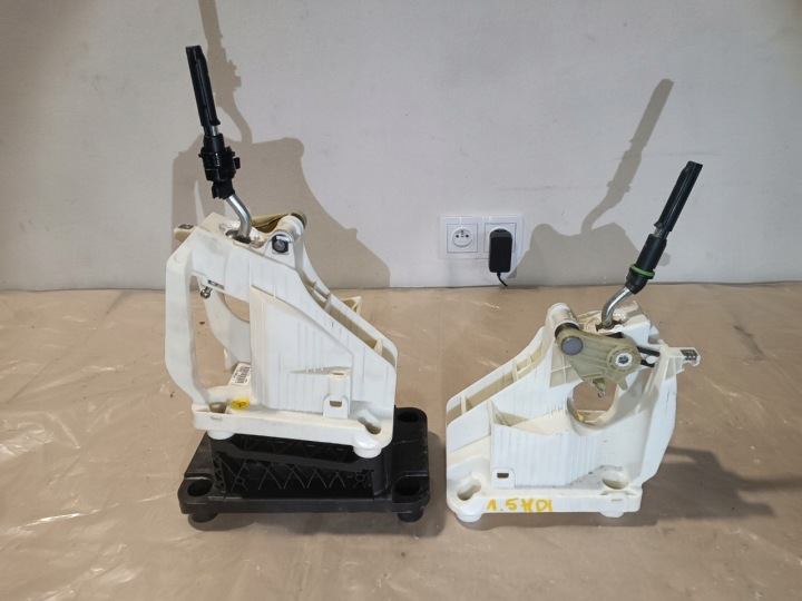 MÉCANISME CHANGEMENTS VITESSE PEUGEOT 3008 II 2 9828041980 1.5HDI MANUEL