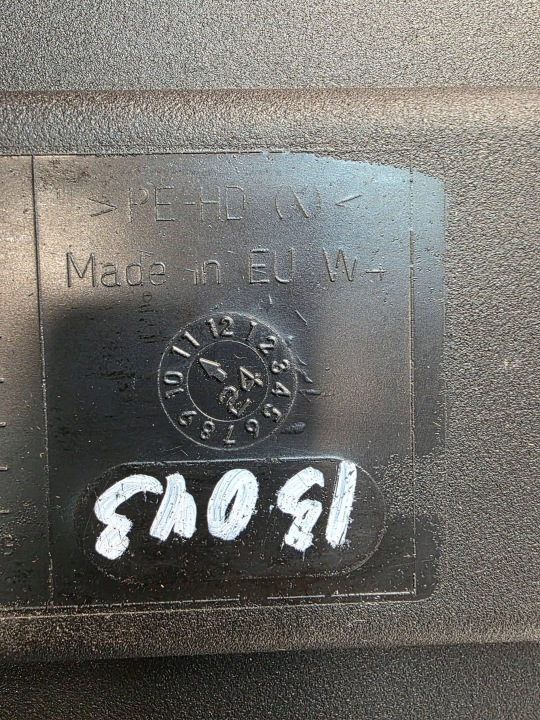 RÉSERVOIR ADBLUE AVANT RENAULT MAXITY 97184561