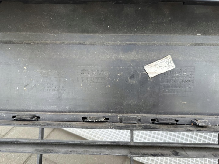 VW CADDY 2K5 ALLTRACK PARE-CHOCS AVANT AVANT 2K5807221K