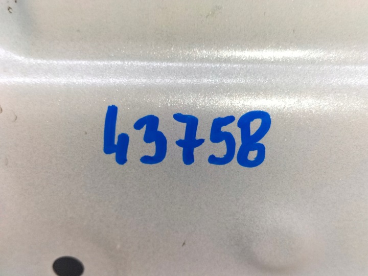 PORTES AVANT DROIT TOYOTA COROLLA CROSS 20-