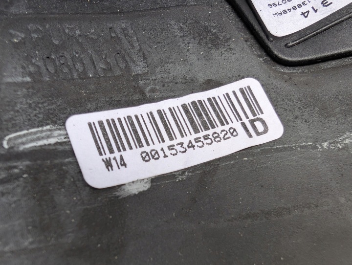 MERCEDES W117 VOLANT CUIR MULTIFONCTIONNELLE A0004603403
